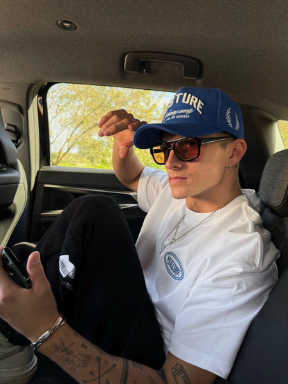 LIVING FAST TEE