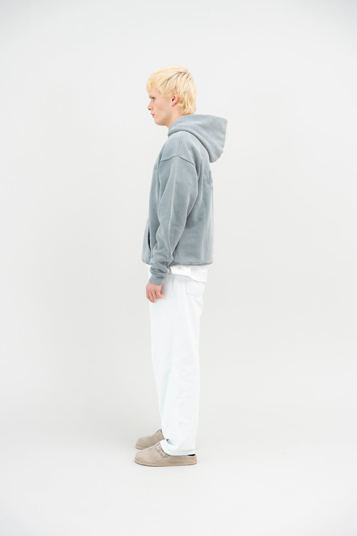 GREY EMBROIDERED HOODIE